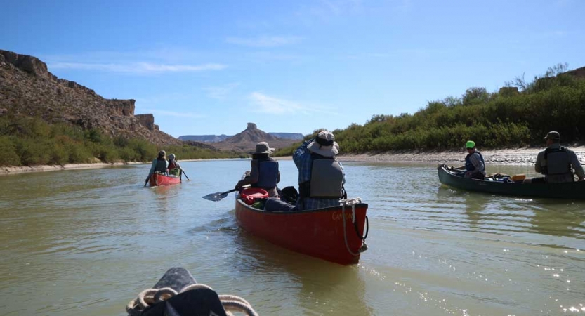 adults only canoeing trip in texas